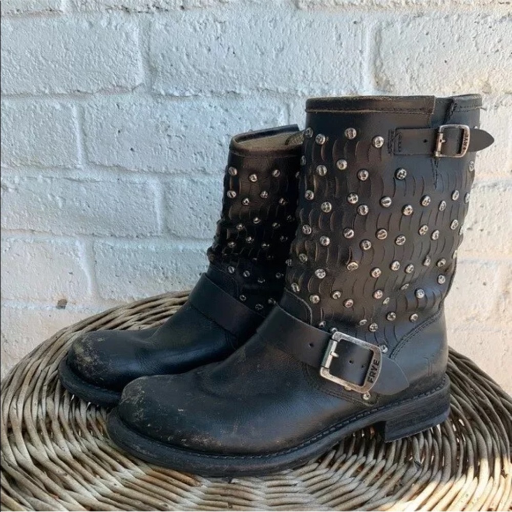 MOVING SALE FRYE Jenna studded boot